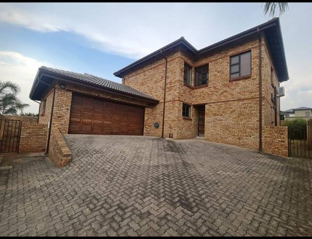 3 BEDROOM PROPERTY TO RENT IN RADIOKOP